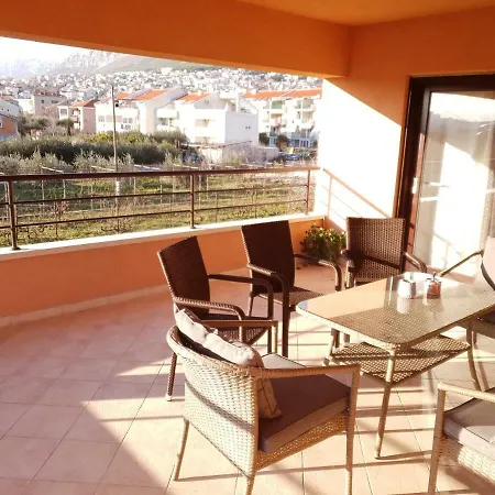 Ecclesia Apartament